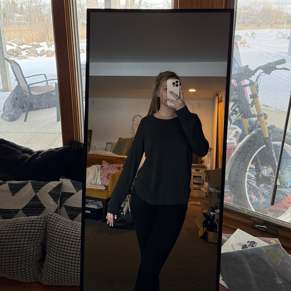 Banana Republic Classic Black Long Sleeve Top